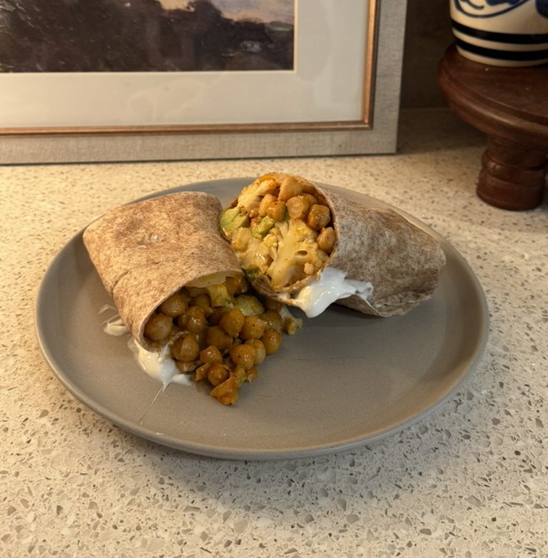 Wrap végé Buffalo au chou-fleur et pois chiches