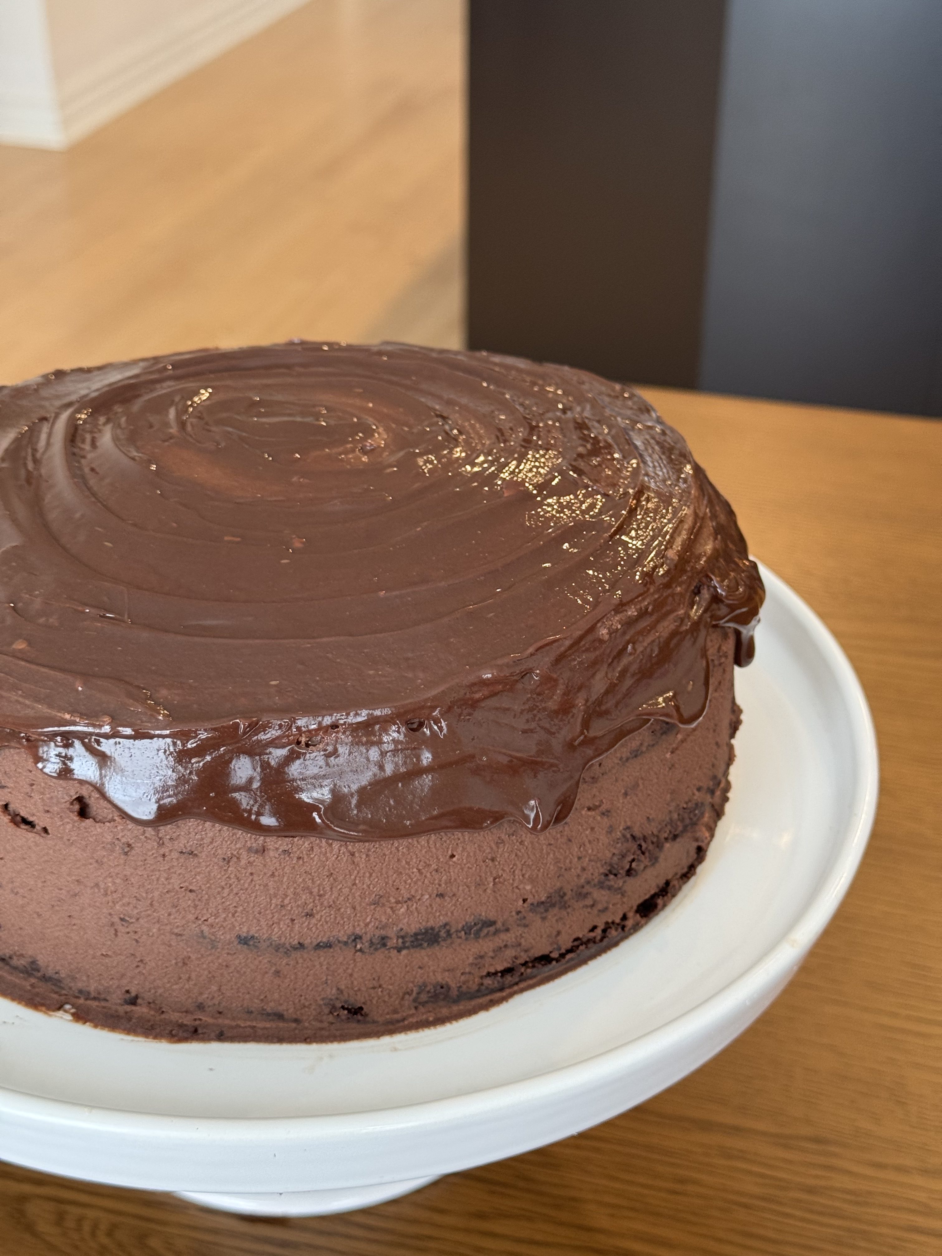 gâteau au chocolat avec ganache fouettée